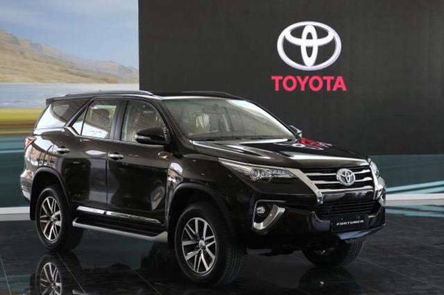 تويوتا فورتشنر الجريئة رباعية الدفع في أوتوماك فورميلا في صورتها الجديدة