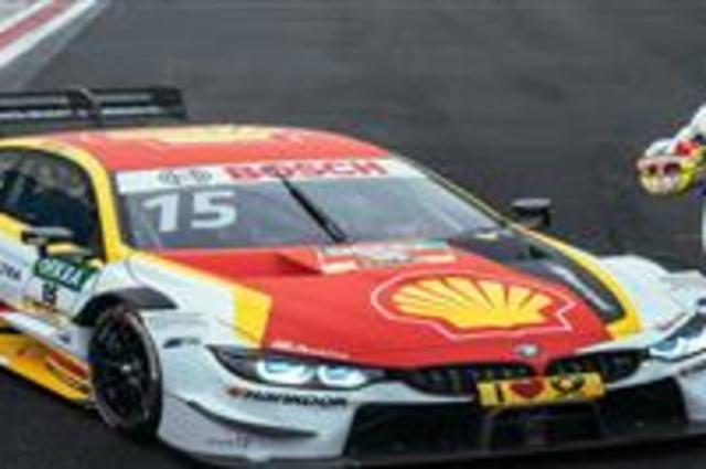 سائق سباقات شهير في أوتوماك فورميلا 