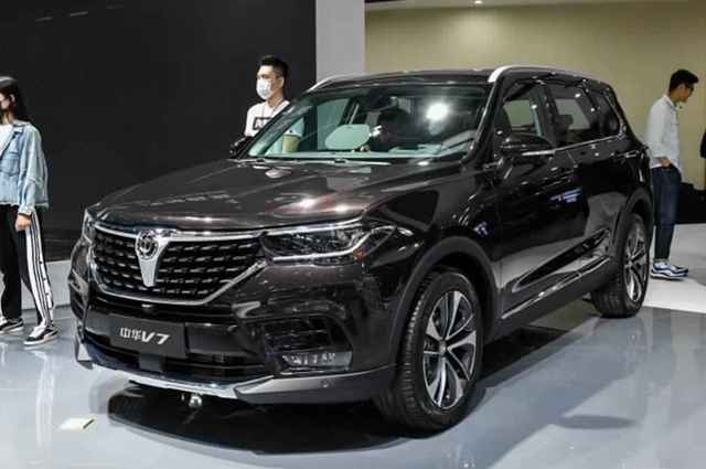 بريليانس تقدم موديلي V6 وV7 في أوتوماك فورميلا لأول مرة