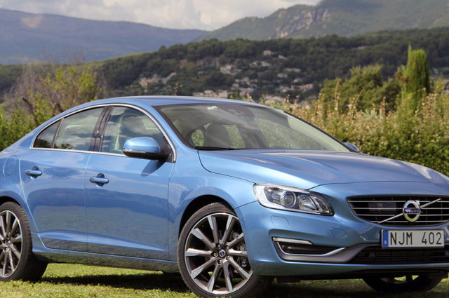 فولفو S60 موديلات 2015 تتراجع بنسبة محدودة
