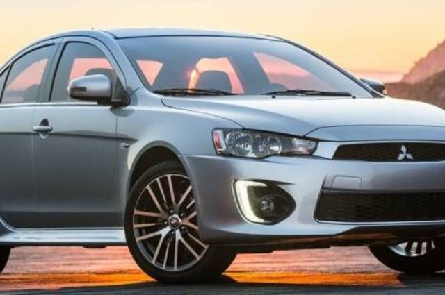 ارتفاع في أسعار سيارات BMW وميتسوبيشي لانسر واكسباندر ونيسان صني بمصر