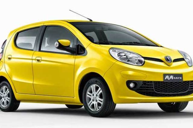 أسعار تشانجان بيني ميني موديل 2013 تبلغ 73 ألف في السوق