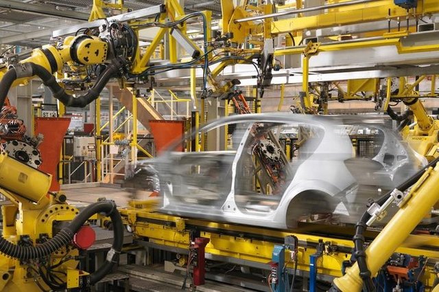 عدم اقرار استراتيجية السيارات أضاع على مصر ملايين الدولارات