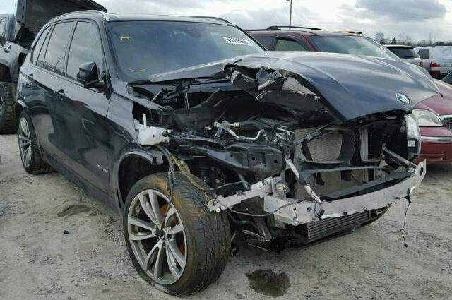 سيارات BMW ولوجان والنترا  في مزاد ملاكي وحوادث