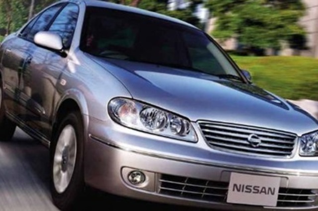 نيسان صني 2012 . . سيارة صالون واسعة بمحرك متوازن في الأداء