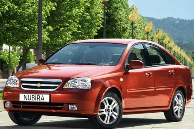 شيفروليه أوبترا 2008 . . السيدان الشعبية العائلية في سوق المستعمل