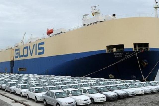 دخول 739 سيارة ملاكي لمصر من جمرك السويس في مايو