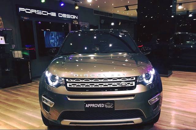 لاندروفر ديسكفري موديل 2017 كسر زيرو . . محرك 2000 سي سي وقوة 246 حصان