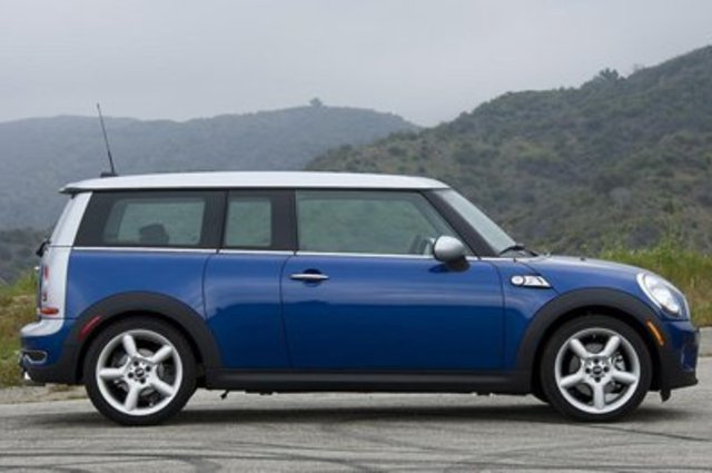 ميني كلوب مان 2008 المستعملة . . تصميم غريب واتجاه عائلي