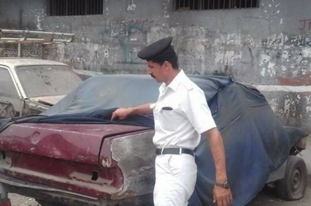 ازالة أعداد كبيرة من السيارات المتروكة في الطرق قبل الثانوية العامة