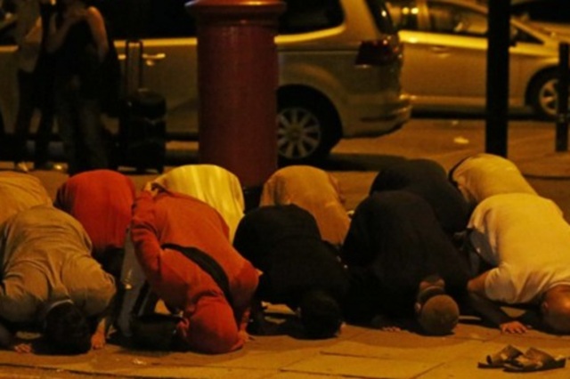 شاب يتعلم القيادة يدهس 9 مصلين في صلاة التراويح بحدائق القبة