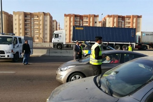 تعاون بين مرور القاهرة والجيزة في المحاور المشتركة في رمضان