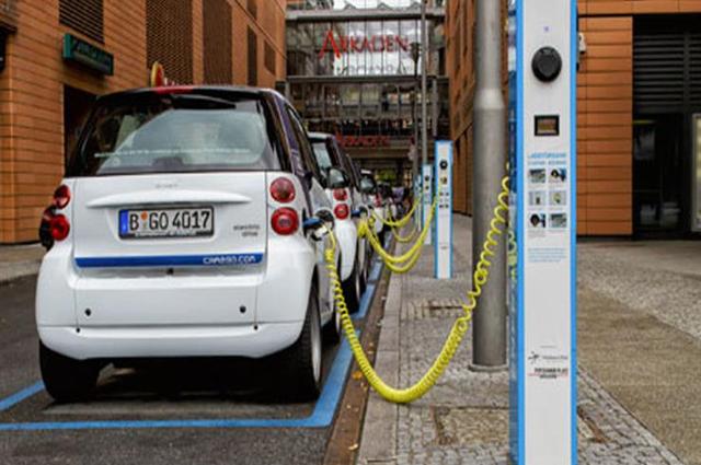 1000 سيارة كهربائية في مصر قريباً و65 محطة شحن 