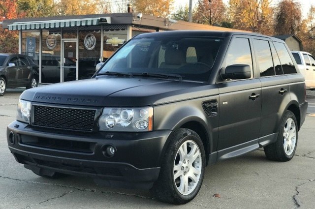 كشف مزيد من الغموض عن سرقة سيارات جيب شيروكي ورانج روفر 