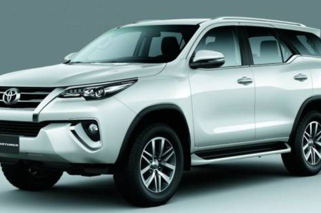 تويوتا تعلن عزمها توفير مزيد من الاستثمارات والموديلات الجديدة في مصر