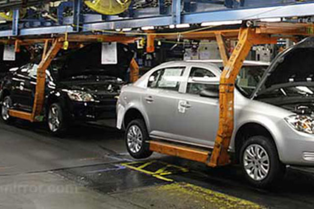 أسعار السيارات المستوردة سترتفع مع صدور استراتيجية السيارات