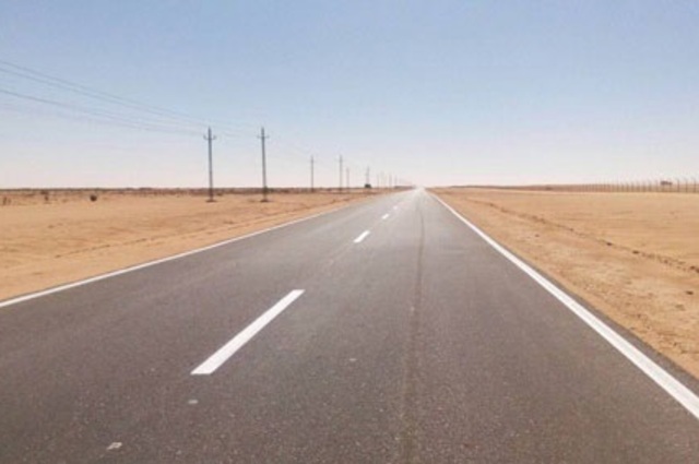 طريق مصر السويس يشهد أعمال تطوير وتوسعة 