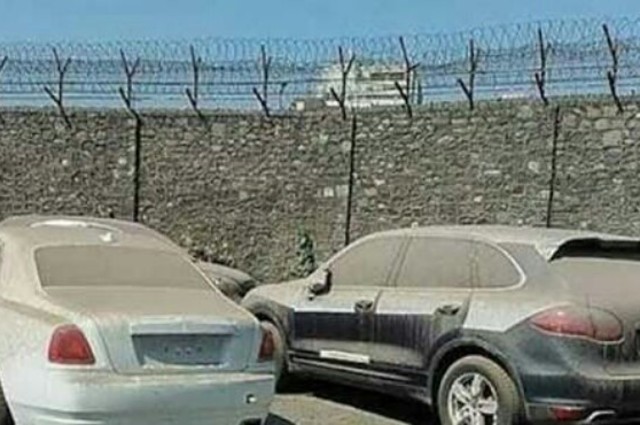 سيارات ملاكي ونقل وأتوبيسات في مزاد شركة هليوبوليس وقطع غيار في مزاد الهندسية