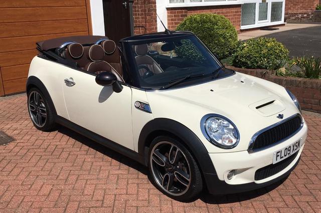 ميني اس كابريو المستعملة . . تحفة نادرة للراغب في المستعمل المتميز