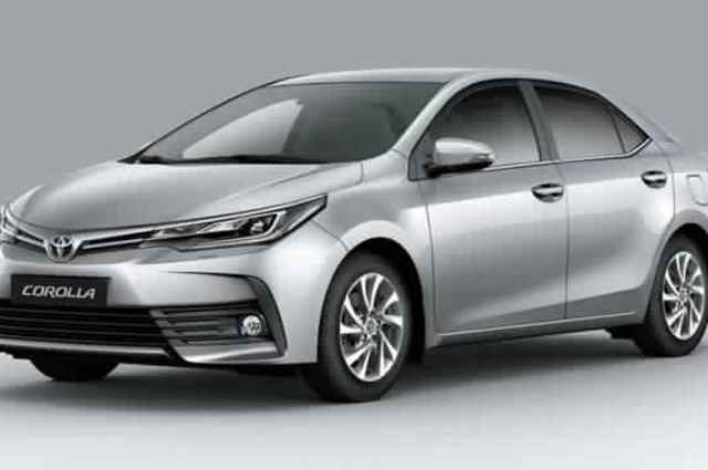 تويوتا كورولا 2017 . . كسر زيرو مميز للراغبين في سيدان عملية