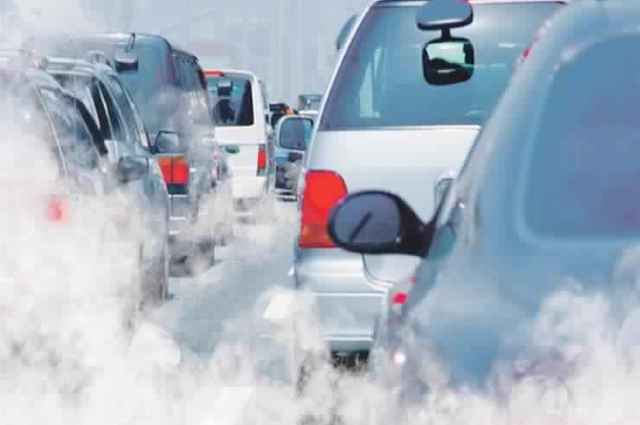 عوادم السيارات في مصر لم تتجاوز الحدود وتزيد في الميادين المزدحمة