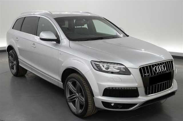 أودي Q7 موديل 2010 سيارة SUV فاخرة مستعملة نادرة التواجد