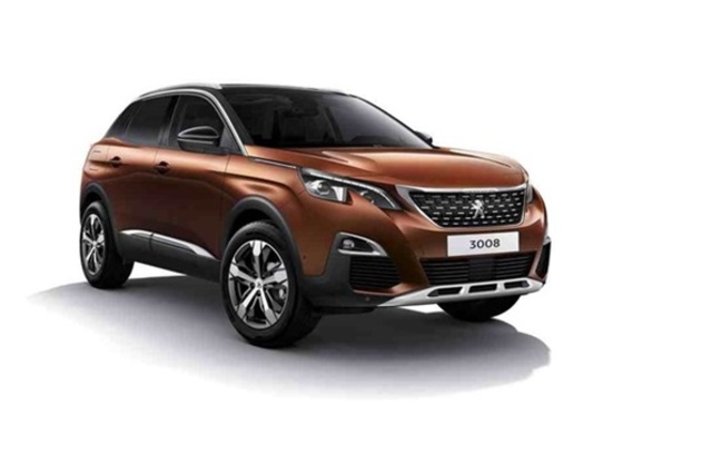 بيجو 3008 موديل 2017 كسر الزيرو قدمت العام الماضي بسعر 415 ألف جنيه