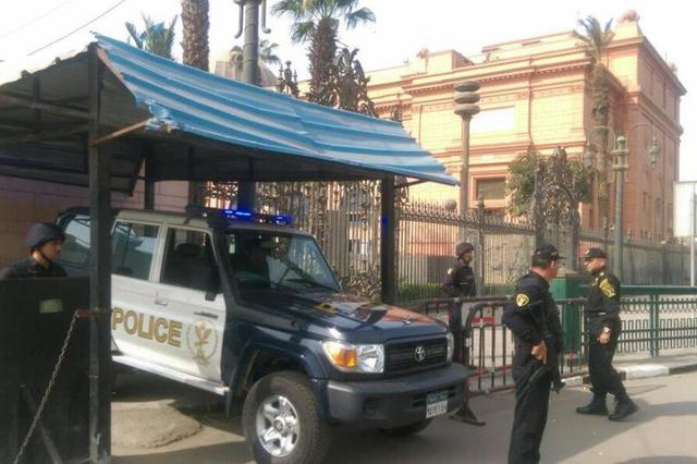 قوات الأمن المصرية تستعين بأكثر من 130 سيارة حديثة