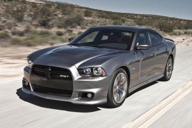 دودج تشاجر 2012 . . سيارة عضلات مميزة بقوة 370 حصان