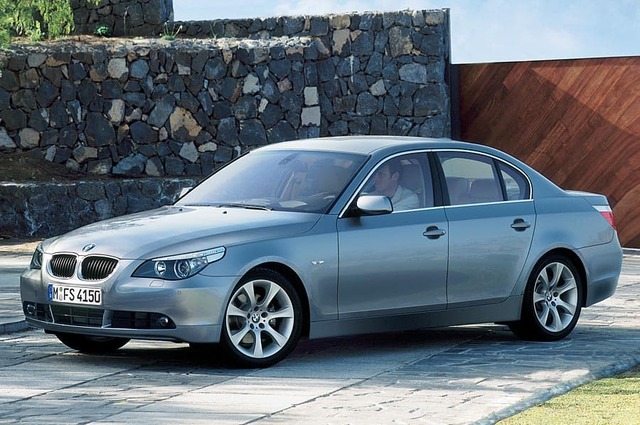 BMW 530i موديل 2006 توفرت في مصر بسعر 678 ألف جنيه وهي جديدة