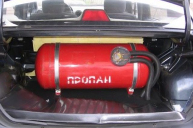 خبير : بشرى لمتسخدمي الغاز الطبيعي في السيارات 