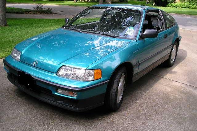 هوندا CRX سيارة شبابية مميزة يتراوح سعرها بين 80 و100 ألف جنيه