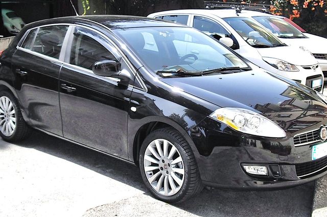 فيات برافو 2009 . . هاتشباك مثيرة للشباب بمحرك 1400 سي سي تيربو