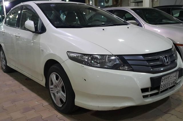 هوندا سيتي 2009 . . سيارة طرحت منذ 9 سنوات بسعر 115 ألف جنيه