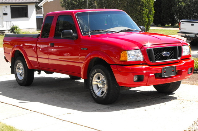 فورد رانجر تواجدت في مصر في عام 2004 سنجل ودوبل كابينة