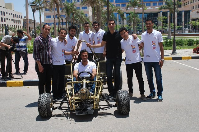 تنظيم مسابقة فورمولا الطلاب كجزء من الاهتمام بتصنيع السيارات 