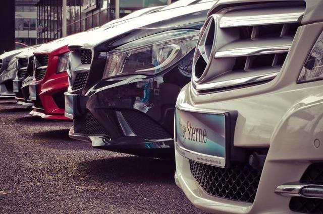 خبير : أسعار السيارات ستواصل الارتفاع في 2018 