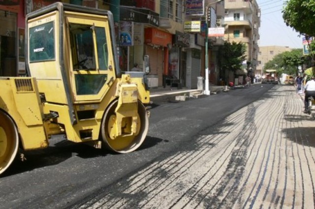 نصف مليار جنيه لرصف شوارع القاهرة