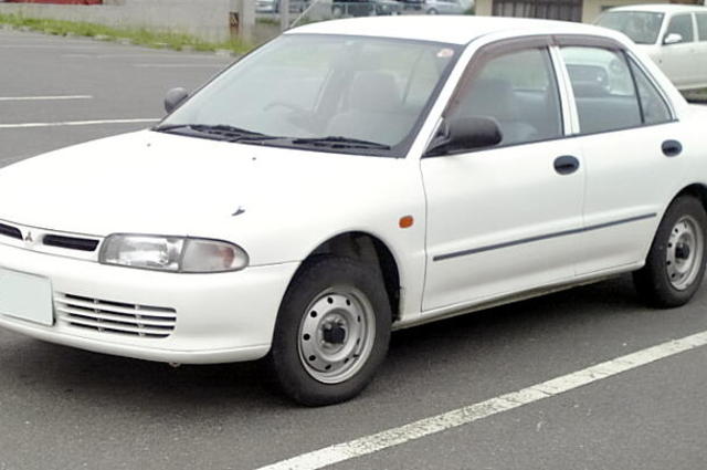 لانسر البطة . . سيارة قوية وموفرة وتبدأ من 50 ألف جنيه