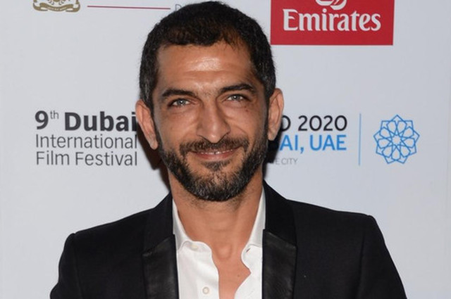 تأييد حبس عمرو واكد 3 شهور لاتهامه بتحطيم سيارة