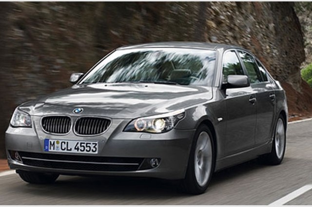 BMW 530 i موديل 2007 بمتوسط سعري بين 380 و390 ألف جنيه