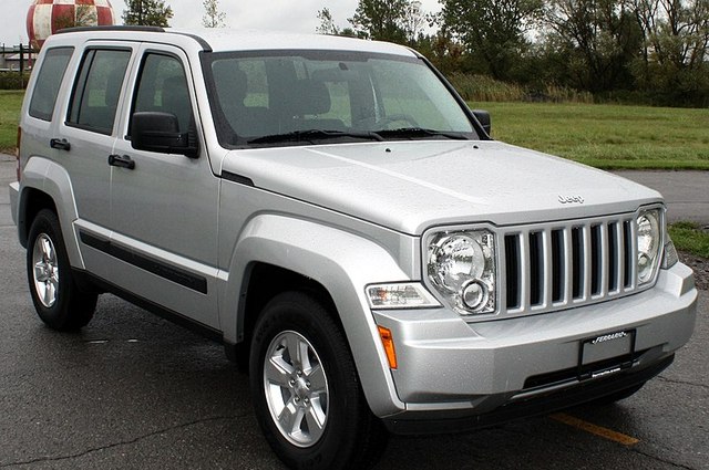 جيب ليبرتي المستعملة تتوفر بداية من 182 ألف جنيه