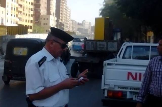 شلل مروري في مصطفي النحاس ومصادرة عربات الكارو ومشروع لاستبدالها بتروسيكلات