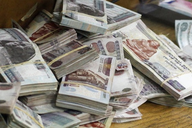 ضبط شركة استوردت 400 سيارة أورويية وتهربت من 118 مليون جنيه