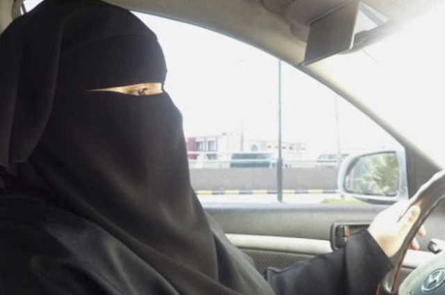 سيارات السعوديات ستختلف عن سيارات الرجال في 8 أمور