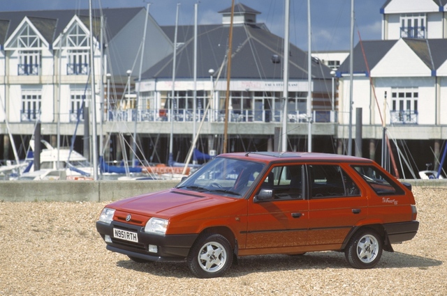 سكودا فيفوريت استيشن تتوفر بمتوسط سعري من 32 الي 35 ألف جنيه