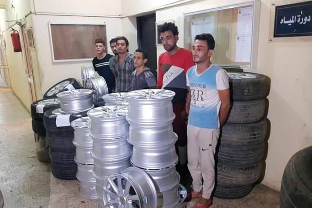 العثور على قنبلة في سيارة بروض الفرج وسقوط عصابة جنوط اللانسر شارك