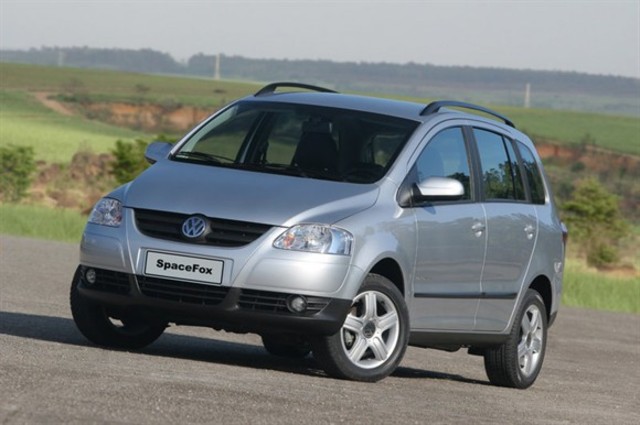 فولكس فاجن سوران 2007 قدمت لأول مرة بسعر 106 ألف جنيه