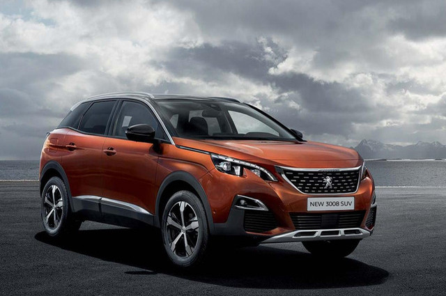 بيجو 3008 . . سيارة عائلية بمحرك 1600 سي سي بقوة 163 حصان