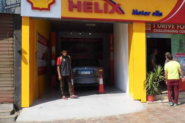 المواطنون : غلق محلات قطع الغيار والزيوت وسيلة هدم وليست بناء